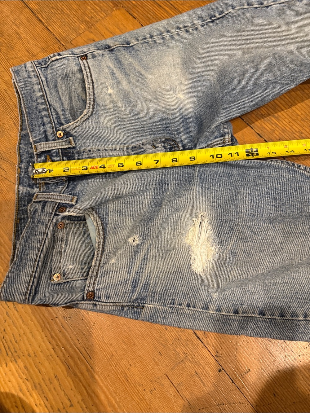 VINTAGE LEVI’S 505s - Picture 5 of 8